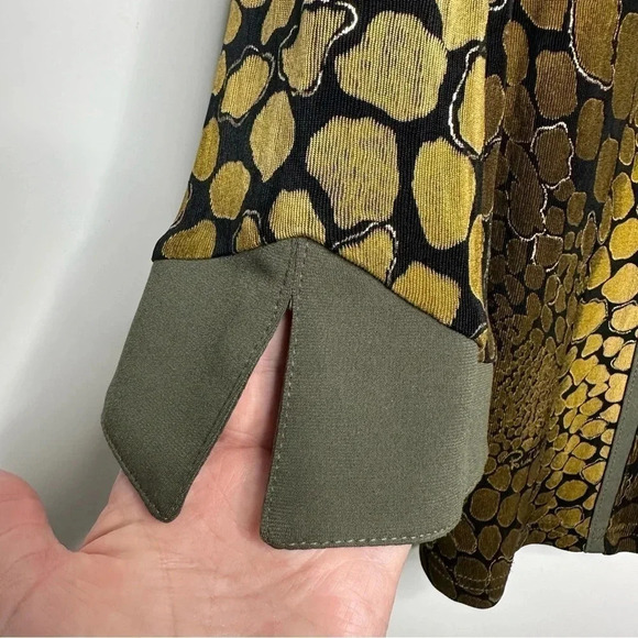 Artex Collection Crocodile Reptile Print Cardigan Blouse Size XXL - Picture 5 of 11